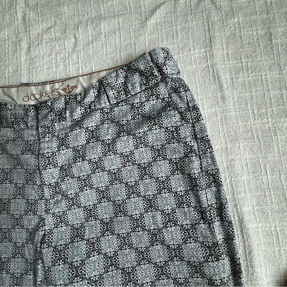 Dockers Womens Capri Blue White Cotton Pants Pockets SZ 10 - Picture 4 of 11